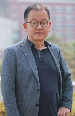 조경현 교수